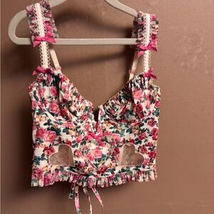 For love and lemons pink floral top xs